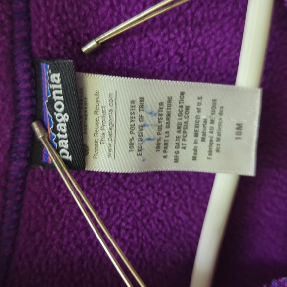 Patagonia  Baby Purple Vest Size 18 Months Full Zip Fleece - Picture 6 of 8